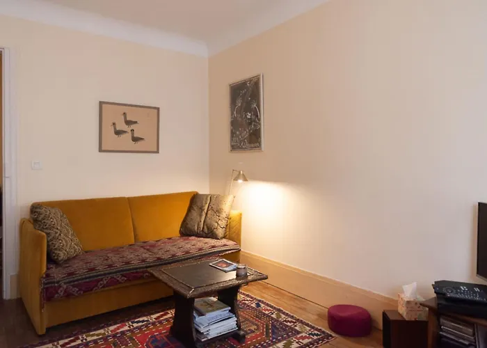 Beautiful Apartment - Near Park